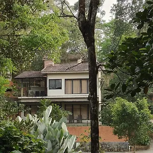 Resort Safari Hills, Vythiri