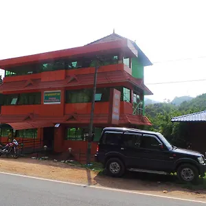 Hotel Suryagayathri, Vythiri